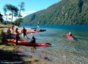 Circunnavegacion en Kayak al Lago Pirehueico sector faro Circunnavegacion en Kayak al Lago Pirehueico sector faro