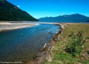 Circunnavegación en Kayak al Lago Caburgua desague rio blanco Circunnavegación en Kayak al Lago Caburgua desague rio blanco