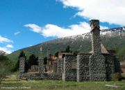 Circunnavegacion en Kayak al Lago Pirehueico antiguo hotel abandonado Circunnavegacion en Kayak al Lago Pirehueico antiguo hotel abandonado